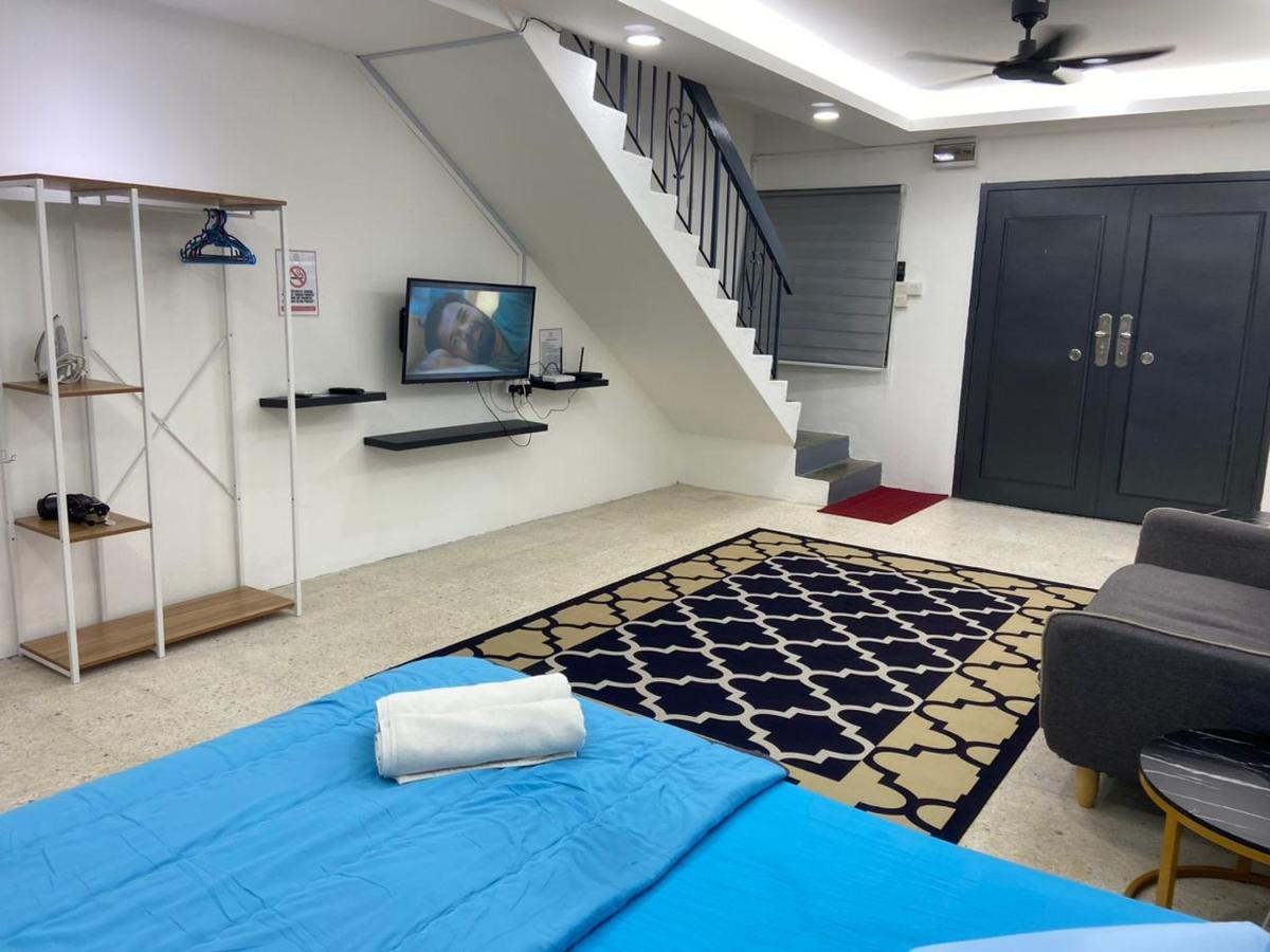 Hs Homestay Cenderawasih Kuantan Town Luaran gambar